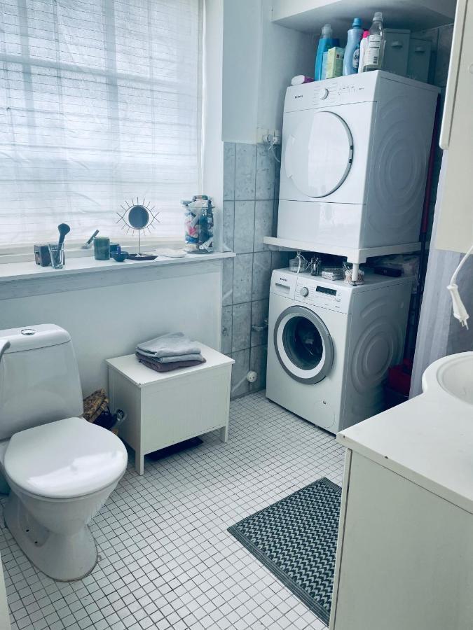Cool Familyhome Close To The Beach W Two Cuddly Cats Espergærde المظهر الخارجي الصورة